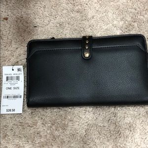 Brand new large travel wallet inc brand w/tags